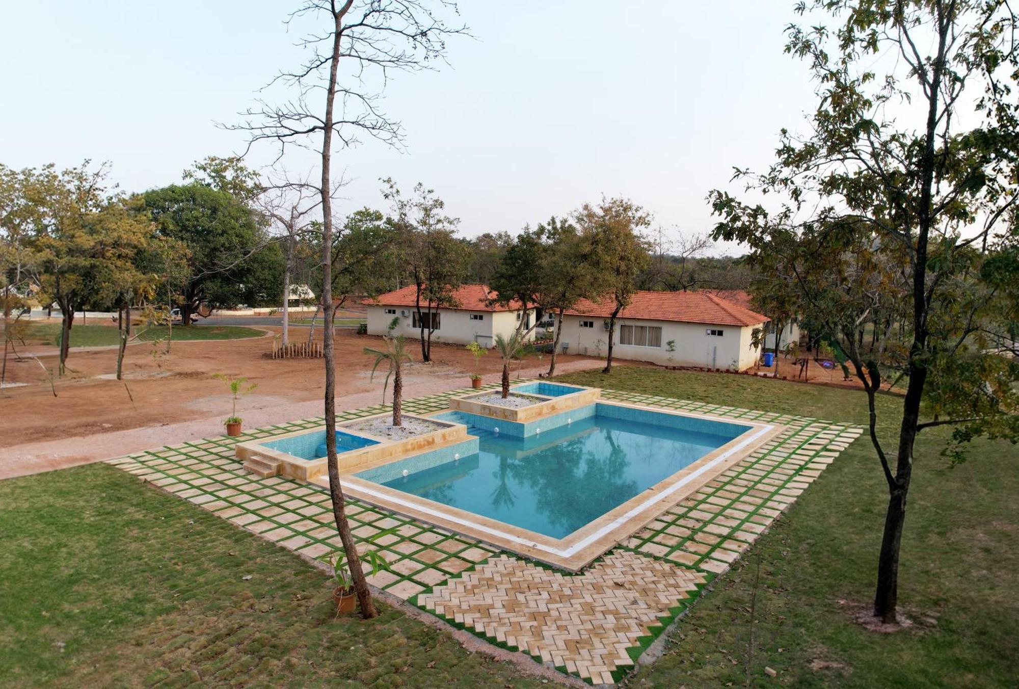 Palash The Jungle Resort Gondia Exterior foto